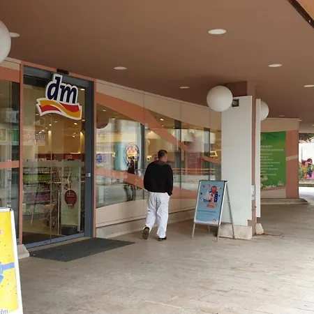 アパート Fortuna Rajna Apartman