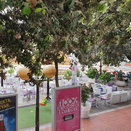 アパート Fortuna Rajna Apartman *