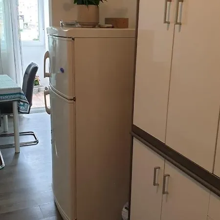 아파트 Fortuna Rajna Apartman 스플리트